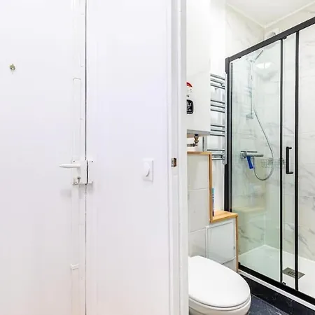 Charm And Convenience In Quatier Latin Apartment Paris Exterior photo